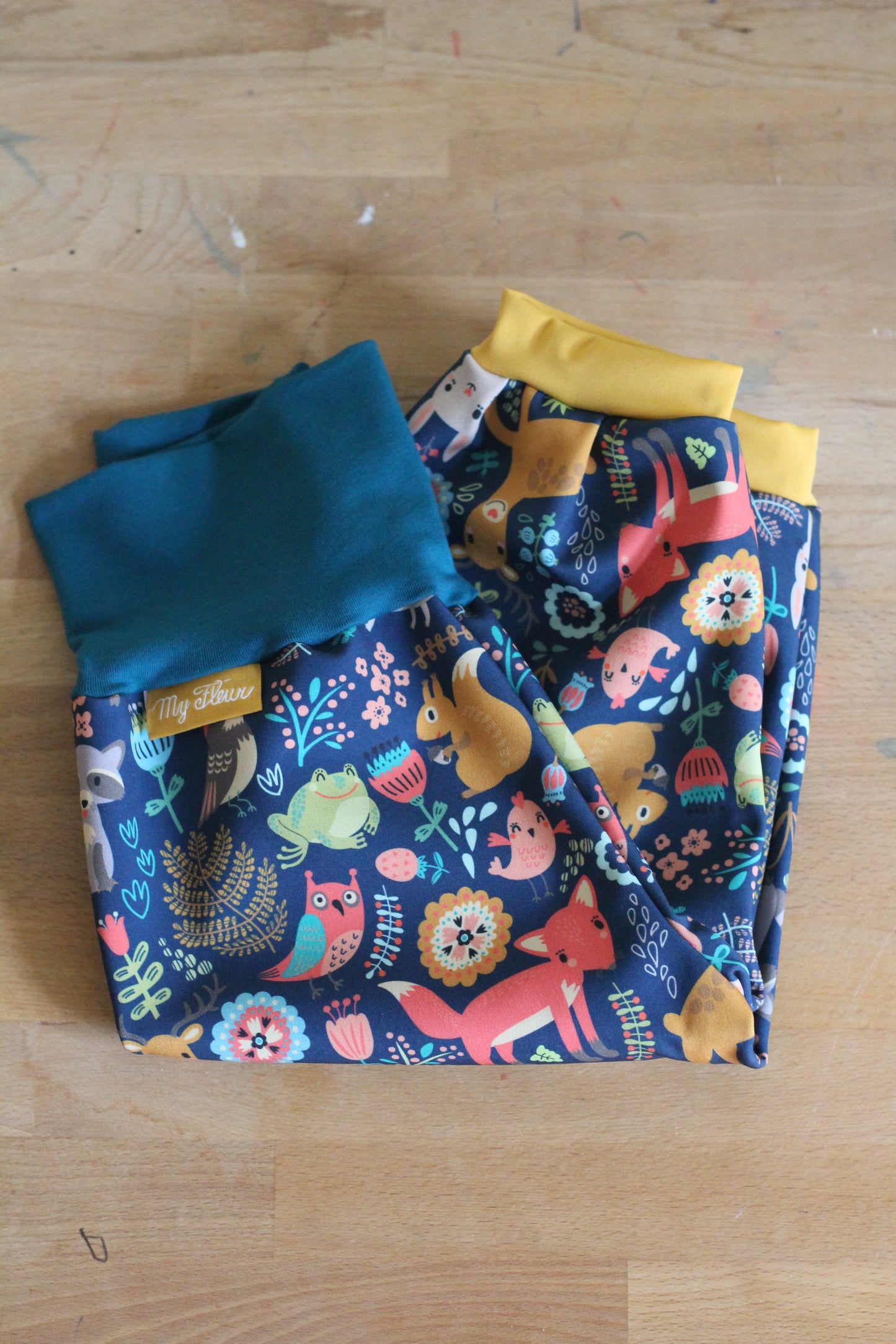 Softshellhosen Waldtiere, blau