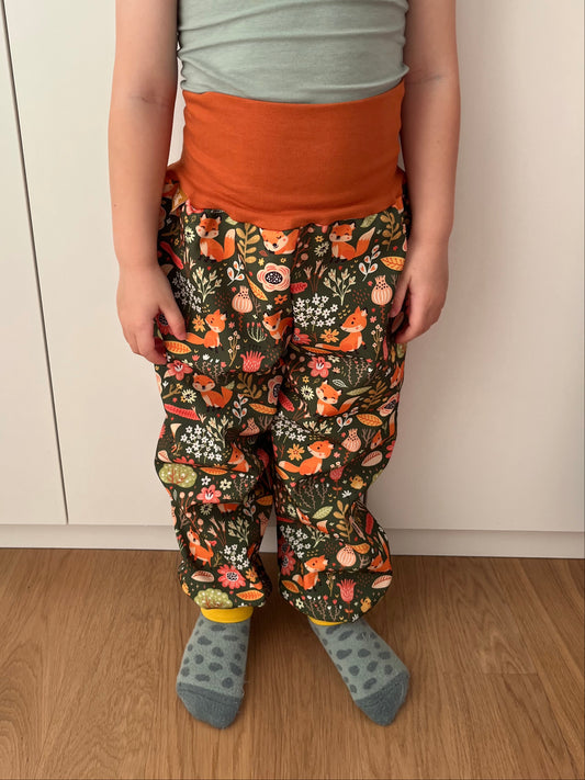 Softshellhosen Waldtiere, khaki